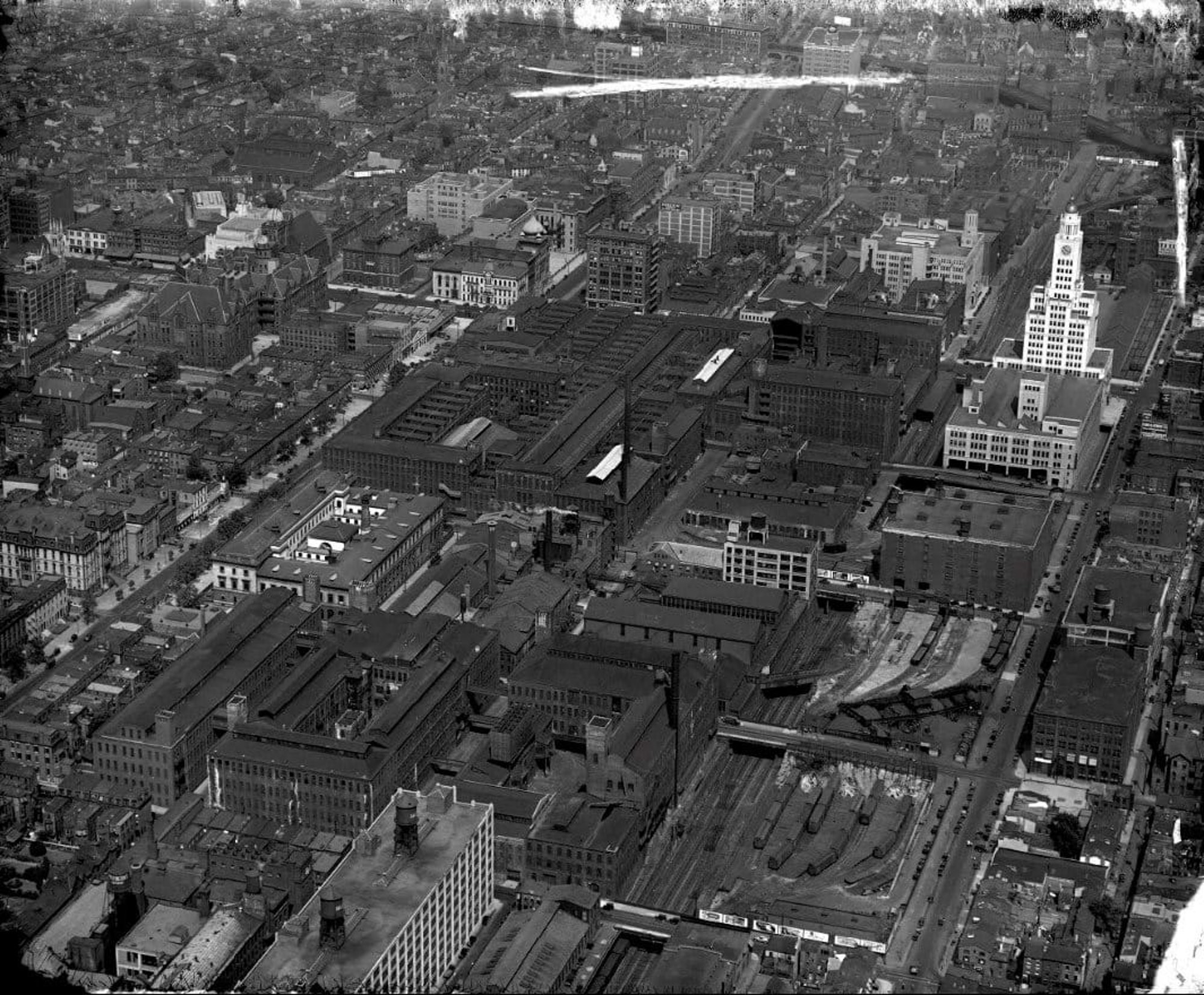 Aerial view of the Baldwin Locomotive Works, 1928, located at Broad and Spring Garden Streets in Philadelphia, just north of today’s Comcast Technology Center site. © Image courtesy of the Library Company of Philadelphia